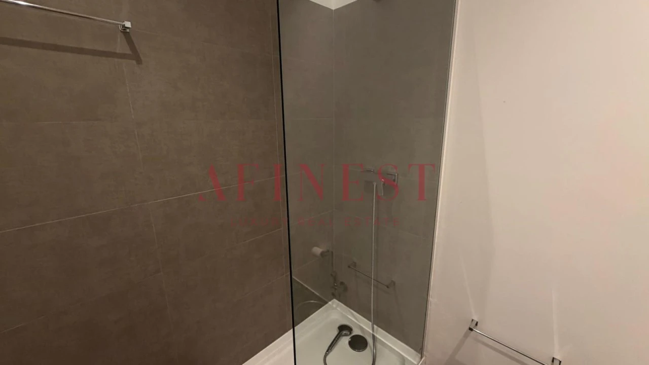 Apartamento T1 para Arrendamento em Carcavelos e Parede Foto 24
