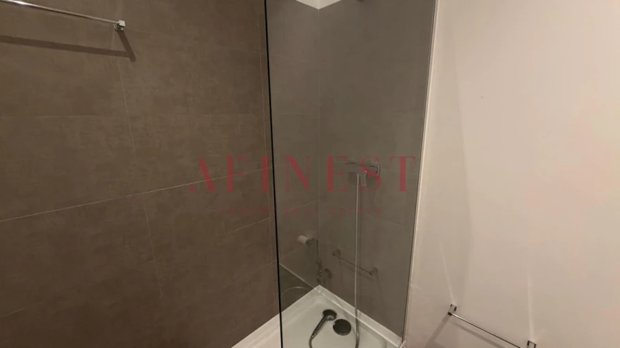 Apartamento T1 para Arrendamento em Carcavelos e Parede Foto 24