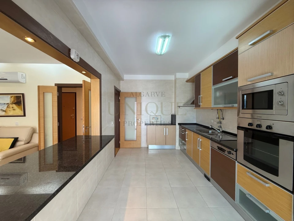 Apartamento T2 para Venda em Lagos (São Sebastião e Santa Maria) Foto 2