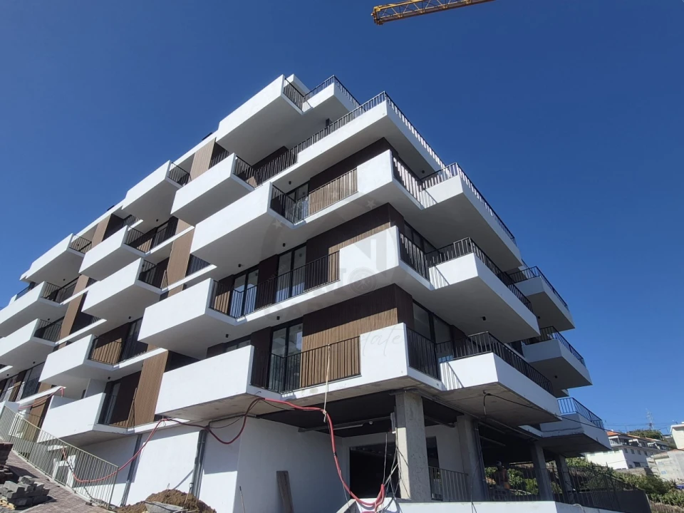 Apartamento T3 para Venda em Camara de Lobos Foto 1
