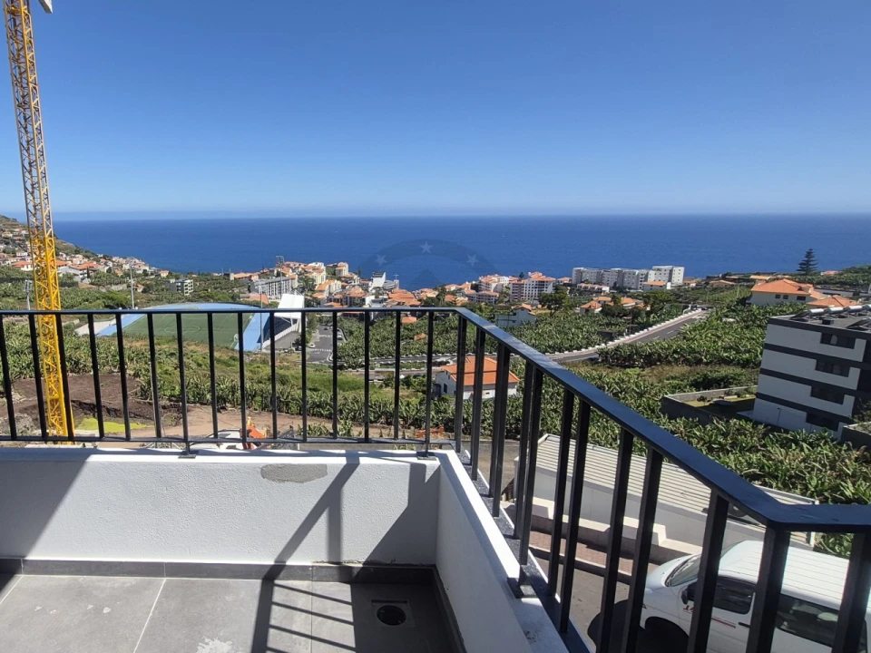 Apartamento T3 para Venda em Camara de Lobos Foto 12