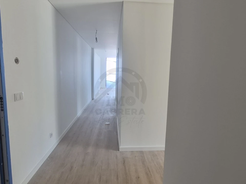 Apartamento T3 para Venda em Camara de Lobos Foto 17