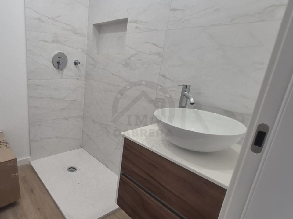 Apartamento T3 para Venda em Camara de Lobos Foto 19