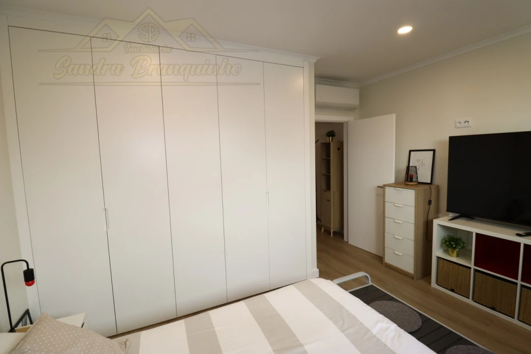 Moradia T1 para Venda em Alfeizerão Foto 10