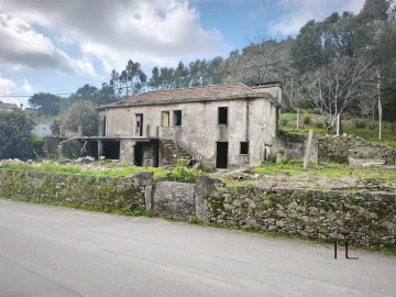 Moradia T4 para Venda em Coronado (São Romão e São Mamede)