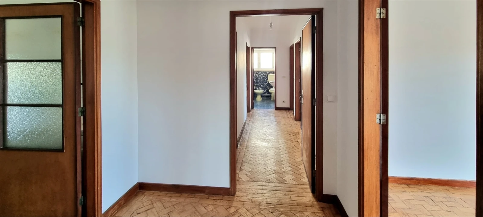 Apartamento T4 para Venda em Santo Antonio dos Olivais Foto 22