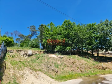 Terreno para Venda em Barreiros e Cepões