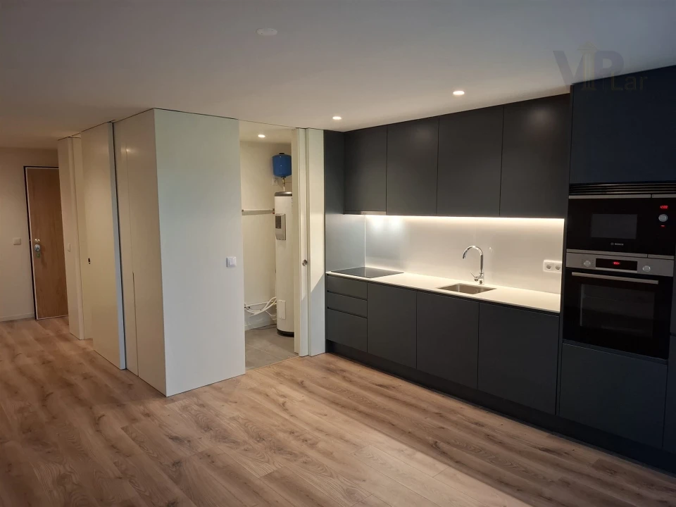 Apartamento T2 para Venda em Paranhos Foto 15