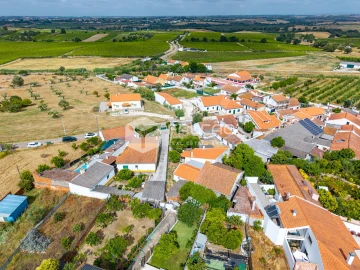 Moradia T3 para Venda em São Vicente do Paul e Vale de Figueira