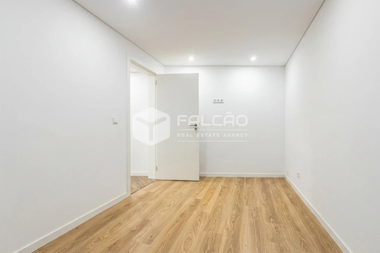 Moradia T3 para Venda em São Vicente do Paul e Vale de Figueira Foto 93