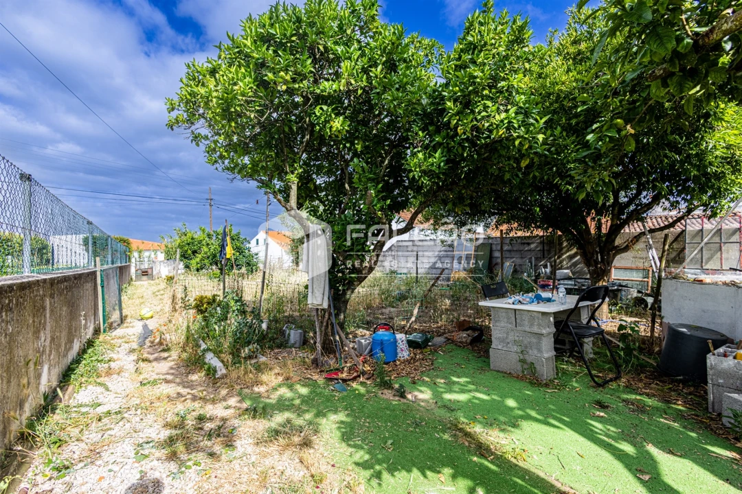 Moradia T3 para Venda em São Vicente do Paul e Vale de Figueira Foto 23