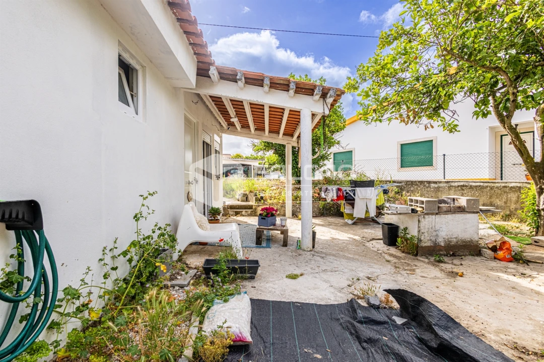 Moradia T3 para Venda em São Vicente do Paul e Vale de Figueira Foto 20