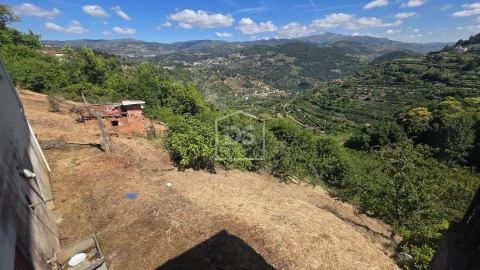 Moradia T3 para Venda em São João de Fontoura