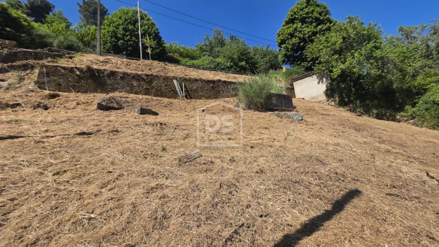 Moradia T3 para Venda em São João de Fontoura Foto 7