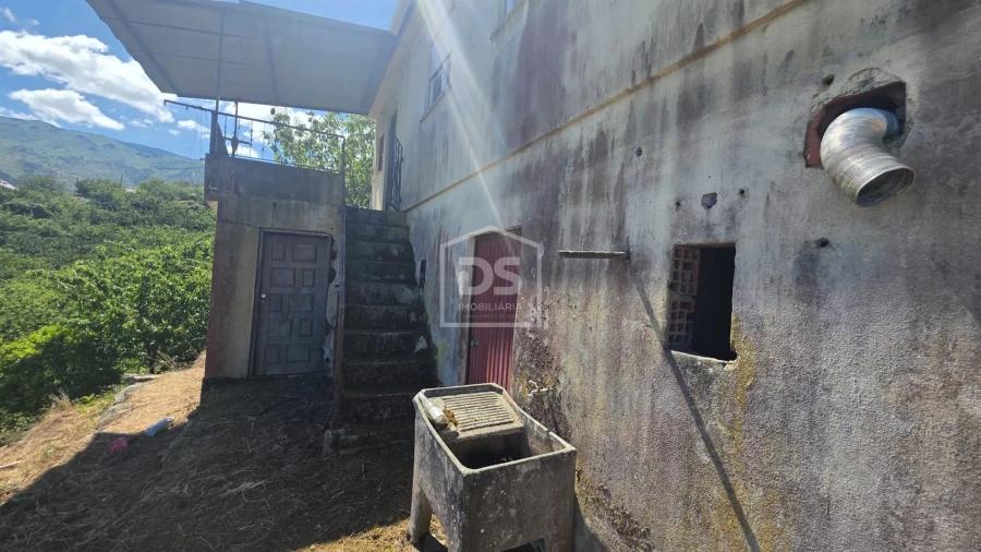 Moradia T3 para Venda em São João de Fontoura Foto 9