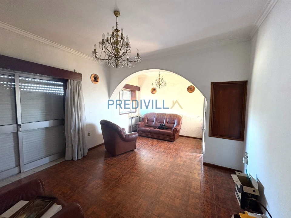 Moradia T3 para Venda em Cidade da Maia Foto 5