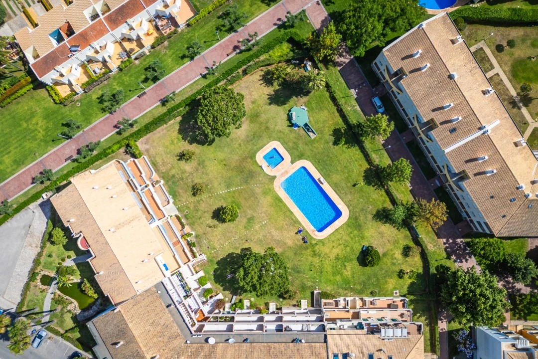 Apartamento T1 para Venda em Quarteira Foto 37