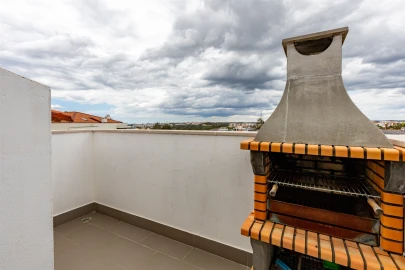 Apartamento T4 para Venda em Leiria, Pousos, Barreira e Cortes
