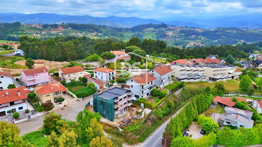 Moradia T3 para Venda em Freixo de Cima e de Baixo Foto 7
