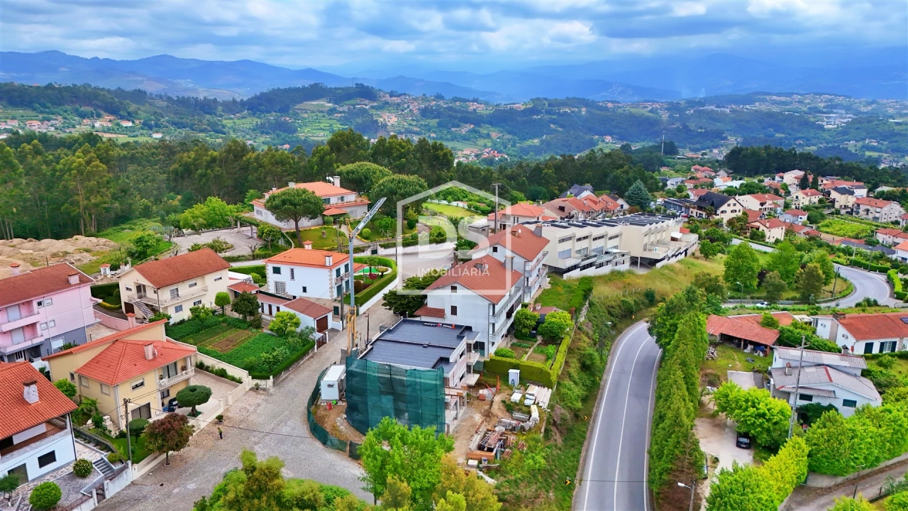 Moradia T3 para Venda em Freixo de Cima e de Baixo Foto 15