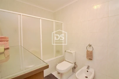 Apartamento T3 para Venda em Cristelos, Boim e Ordem