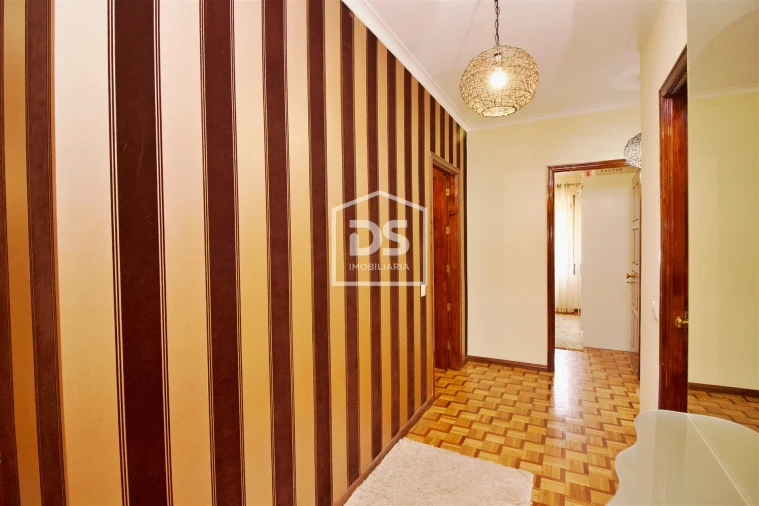 Apartamento T3 para Venda em Cristelos, Boim e Ordem Foto 24