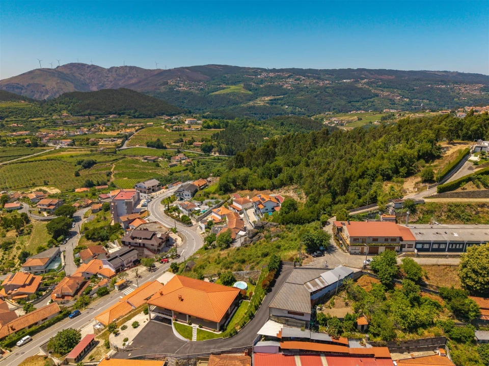 Terreno para Venda em São Martinho de Sardoura Foto 5