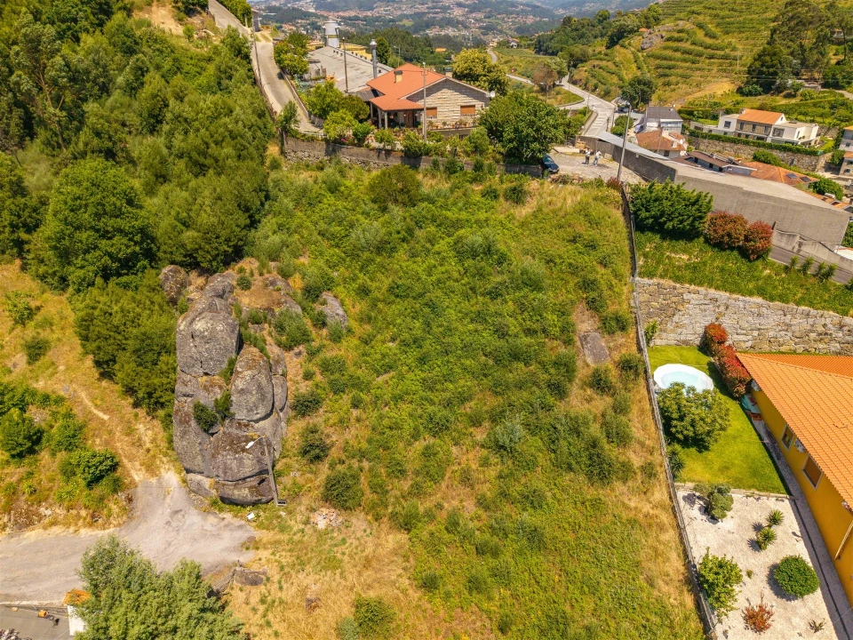 Terreno para Venda em São Martinho de Sardoura Foto 10