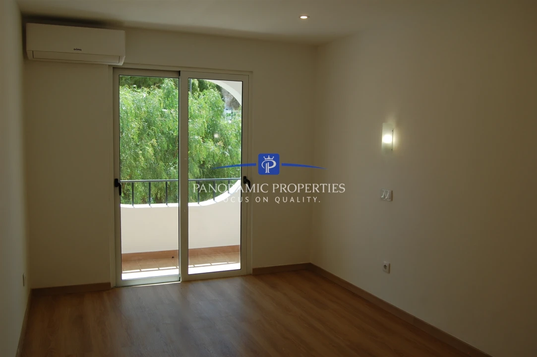 Apartamento T2 para Venda em Lagoa e Carvoeiro Foto 11