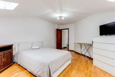 Apartamento T4 para Venda em Leiria, Pousos, Barreira e Cortes