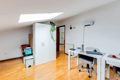 Apartamento T4 para Venda em Leiria, Pousos, Barreira e Cortes