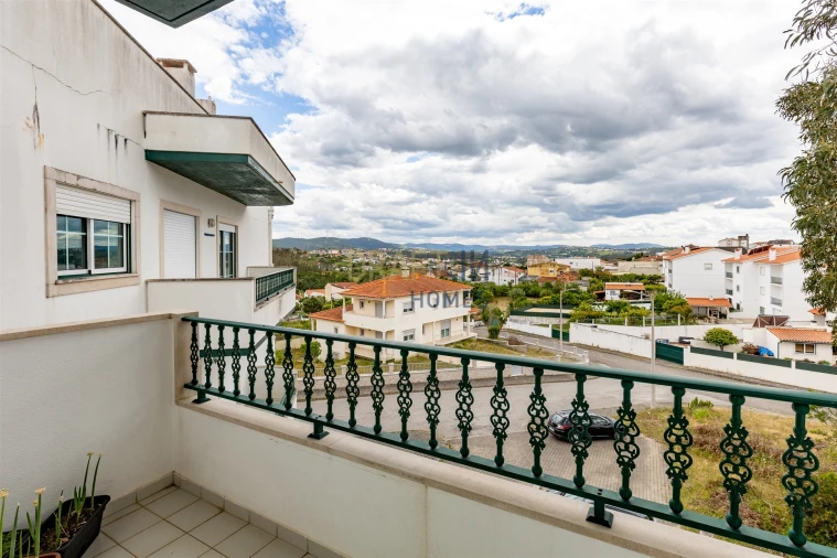 Apartamento T4 para Venda em Leiria, Pousos, Barreira e Cortes Foto 16