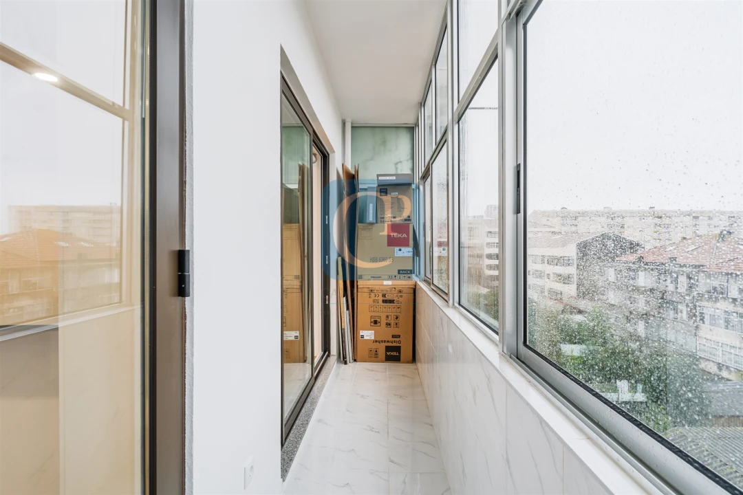 Apartamento T2 para Venda em Bonfim Foto 14