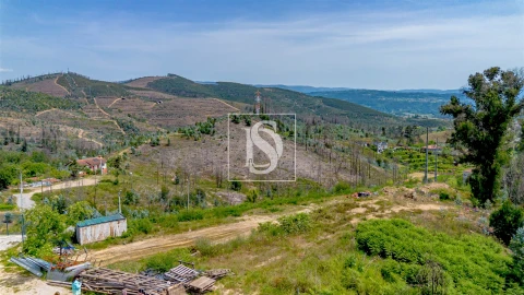 Terreno Comércio / Armazém para Venda em Vila Garcia, Aboim e Chapa