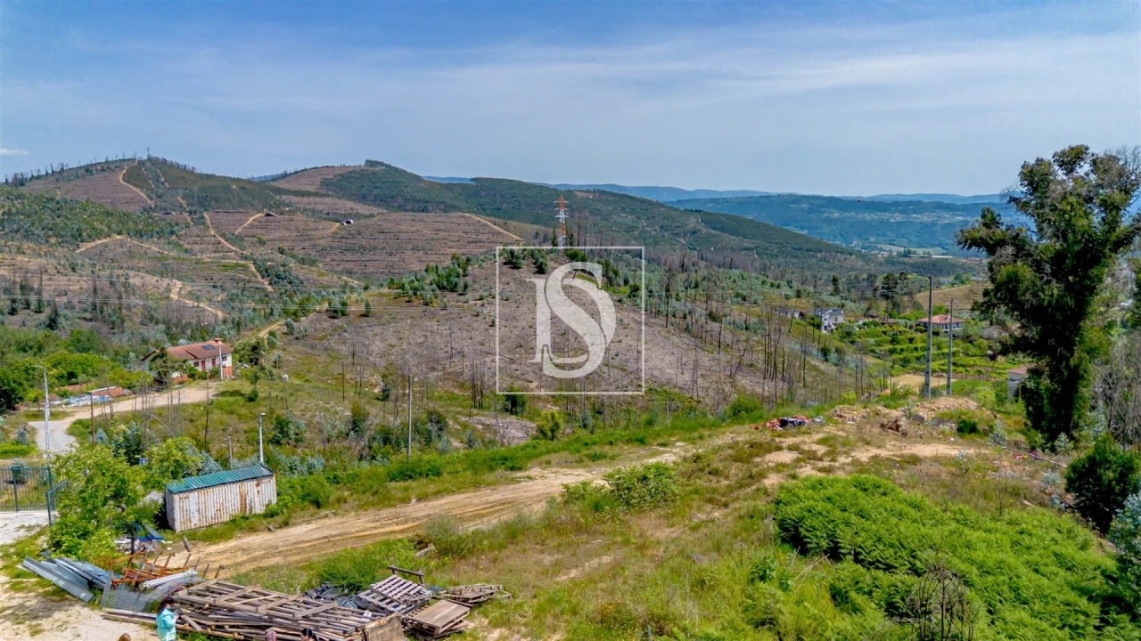 Terreno Comércio / Armazém para Venda em Vila Garcia, Aboim e Chapa Foto 14