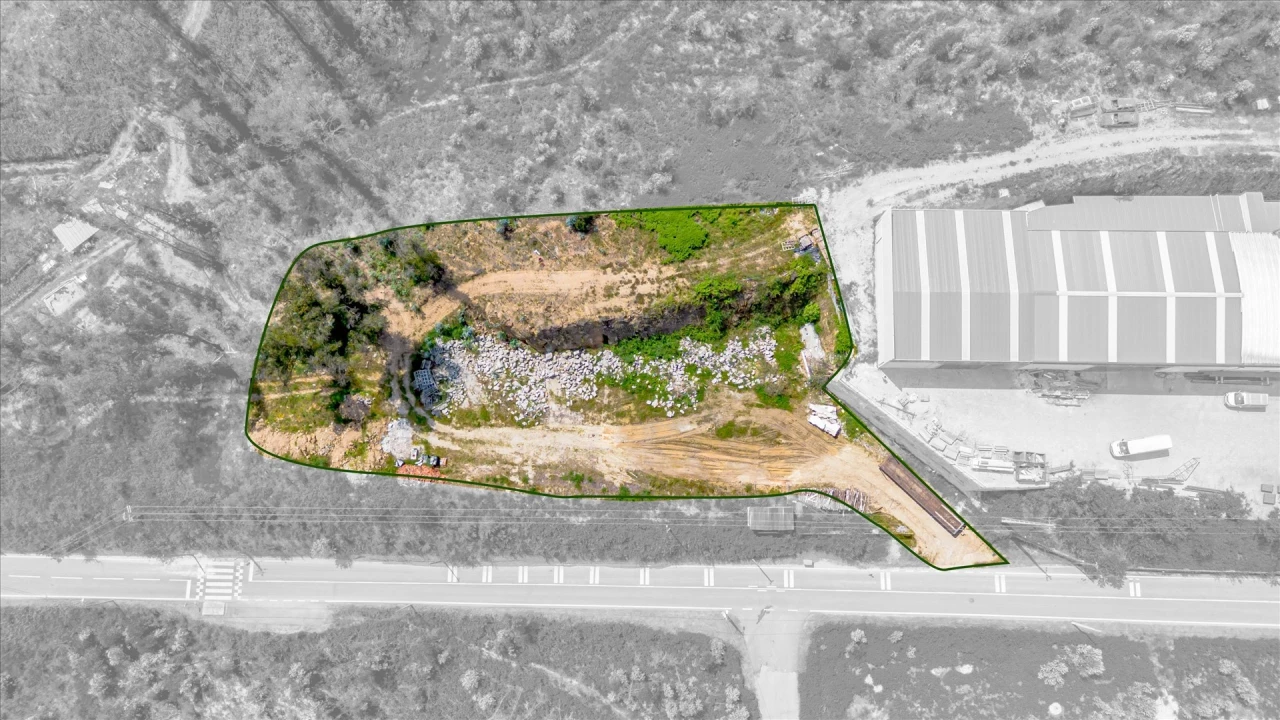 Terreno Comércio / Armazém para Venda em Vila Garcia, Aboim e Chapa Foto 17