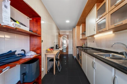 Apartamento T1 para Venda em Marvila