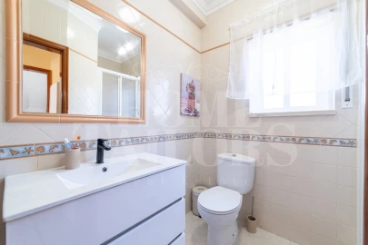 Moradia T3 para Venda em Carvoeira