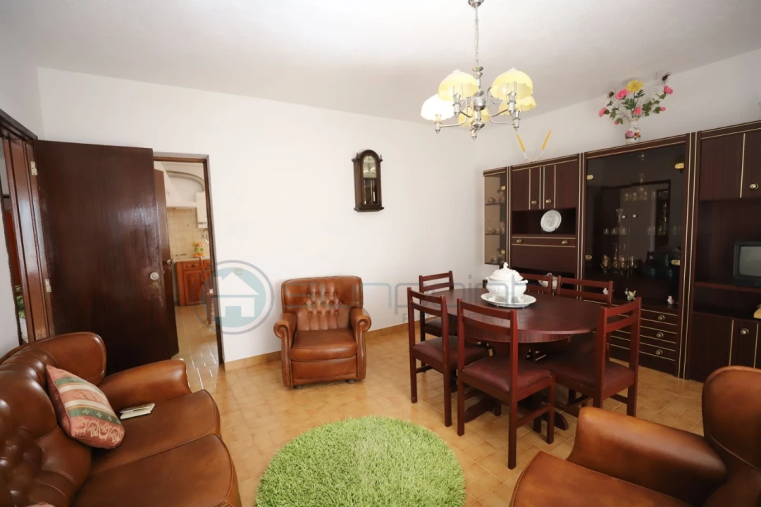 Moradia T3 para Venda em Bensafrim e Barão de São João Foto 4