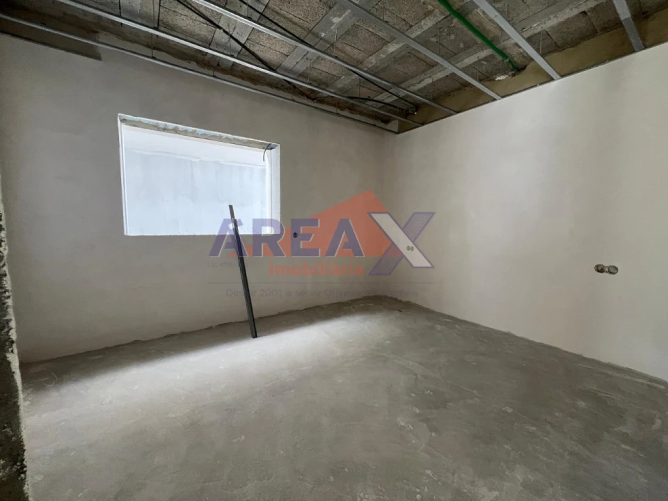 Moradia T3 para Venda em O. Azeméis, Riba-Ul, Ul, Macinhata Seixa, Madail Foto 7
