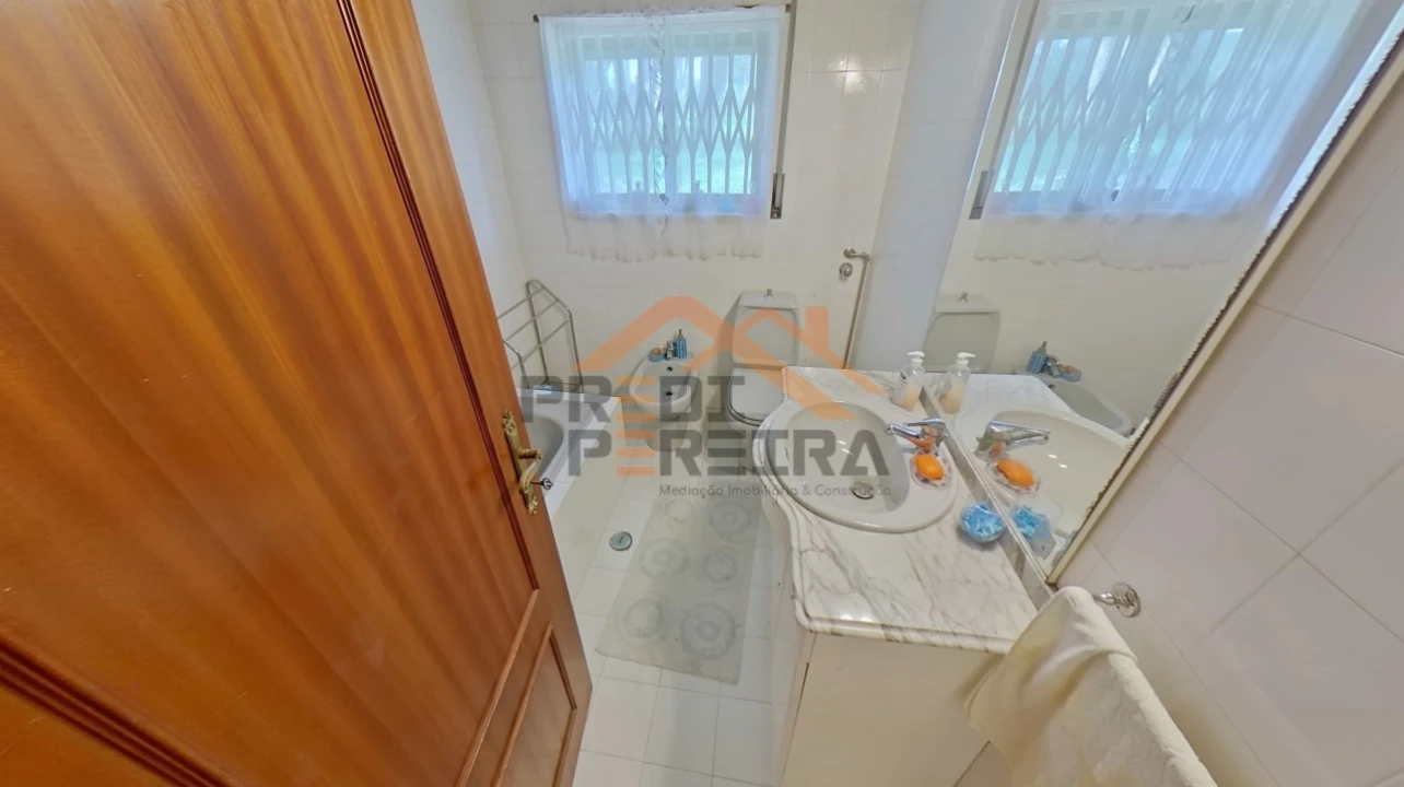 Moradia T3 para Venda em São João das Lampas e Terrugem Foto 14