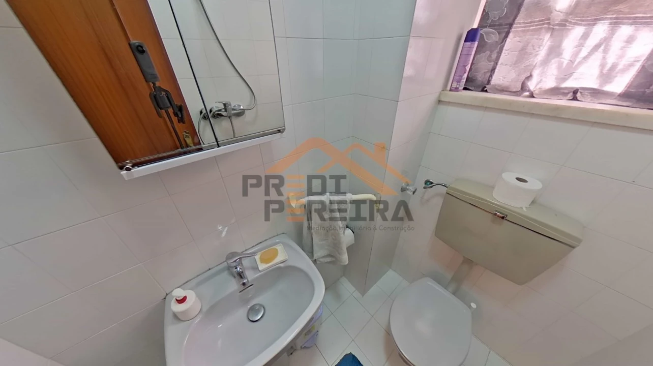 Moradia T3 para Venda em São João das Lampas e Terrugem Foto 20