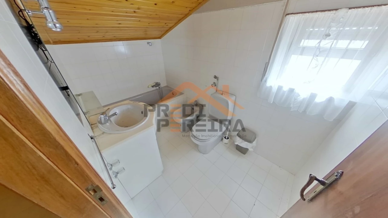 Moradia T3 para Venda em São João das Lampas e Terrugem Foto 23