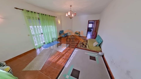 Moradia T3 para Venda em São João das Lampas e Terrugem