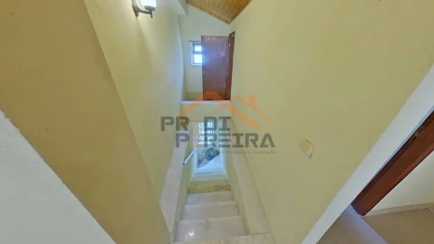 Moradia T3 para Venda em São João das Lampas e Terrugem