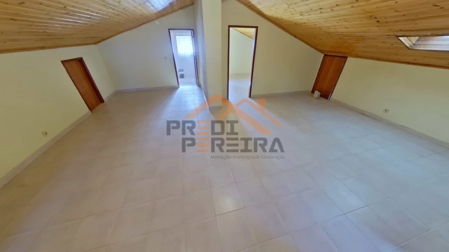 Moradia T3 para Venda em São João das Lampas e Terrugem Foto 24