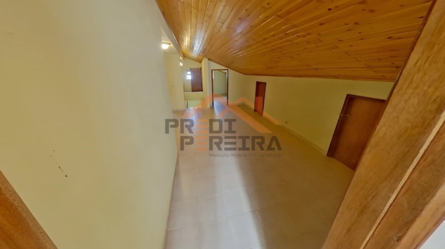 Moradia T3 para Venda em São João das Lampas e Terrugem Foto 30