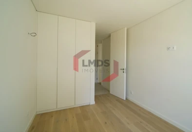 Apartamento T3 para Venda em Cedofeita, Santo Ildefonso, Sé, Miragaia, São Nicolau e Vitória
