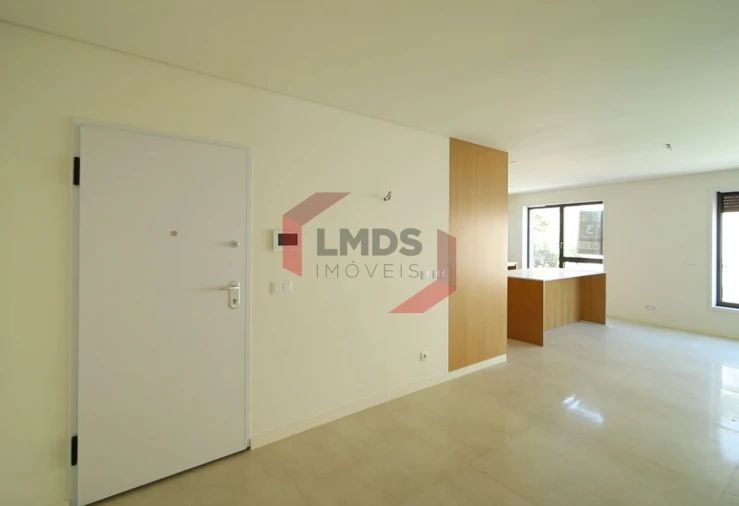 Apartamento T3 para Venda em Cedofeita, Santo Ildefonso, Sé, Miragaia, São Nicolau e Vitória Foto 10