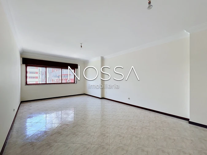 Apartamento T2 para Venda em Algueirão-Mem Martins Foto 5